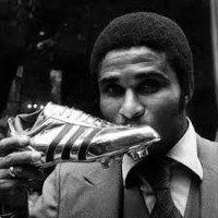 /album/eusebio-a-lenda-/transferir-2-jpg/